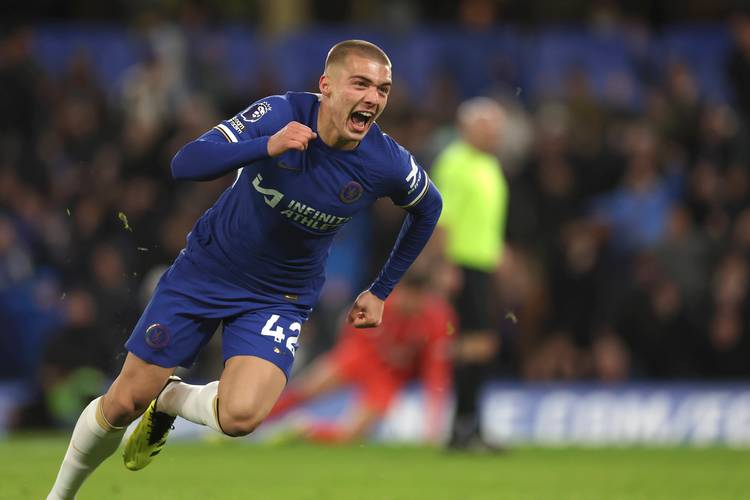 公牛用双向合同签回日本后场新星，裁掉了前快船潜力股？