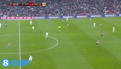 CBA最惨烈一战！山东4人被罚下仍取胜