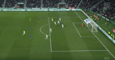 2025 赛季：底特律老虎队王牌斯库巴尔（Tarik Skubal）达成单季 200 局且 250 三振